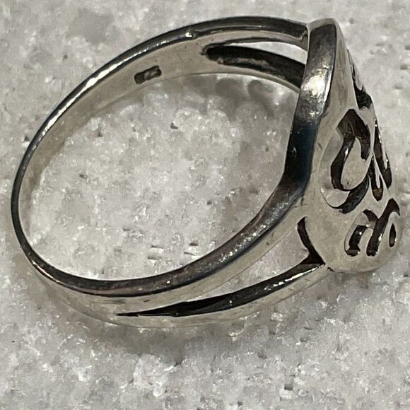925 Silver Om Symbol Ring - Picture 6 of 6